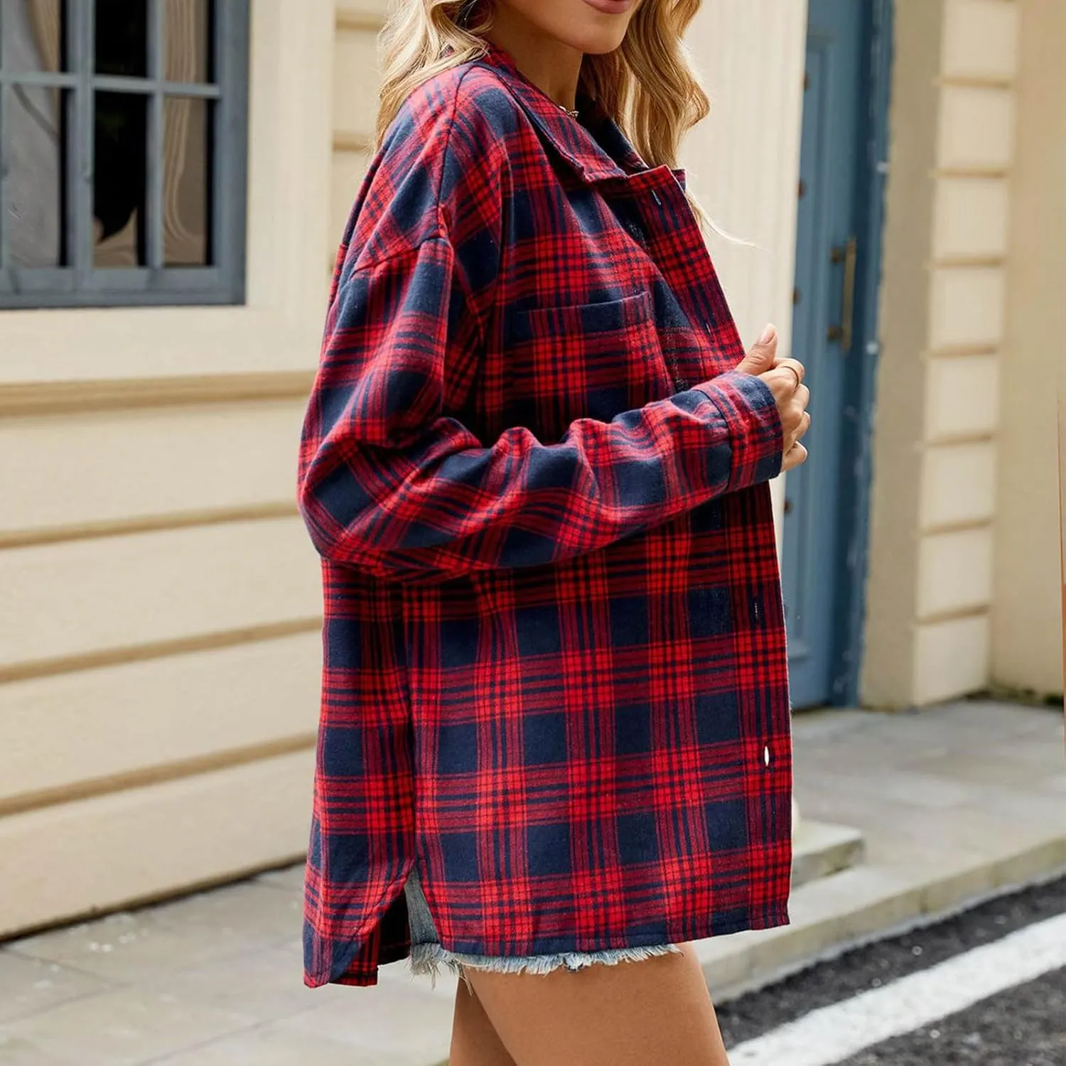 Flannel Plaid Shirts for Women Oversized Button Down Lapel Blouse Tops Long Sleeve Loose Casual Jackets with Pockets